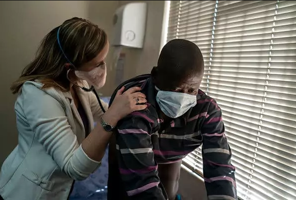 About a hundred people in shelters in the Bahamas are infected with tuberculosis